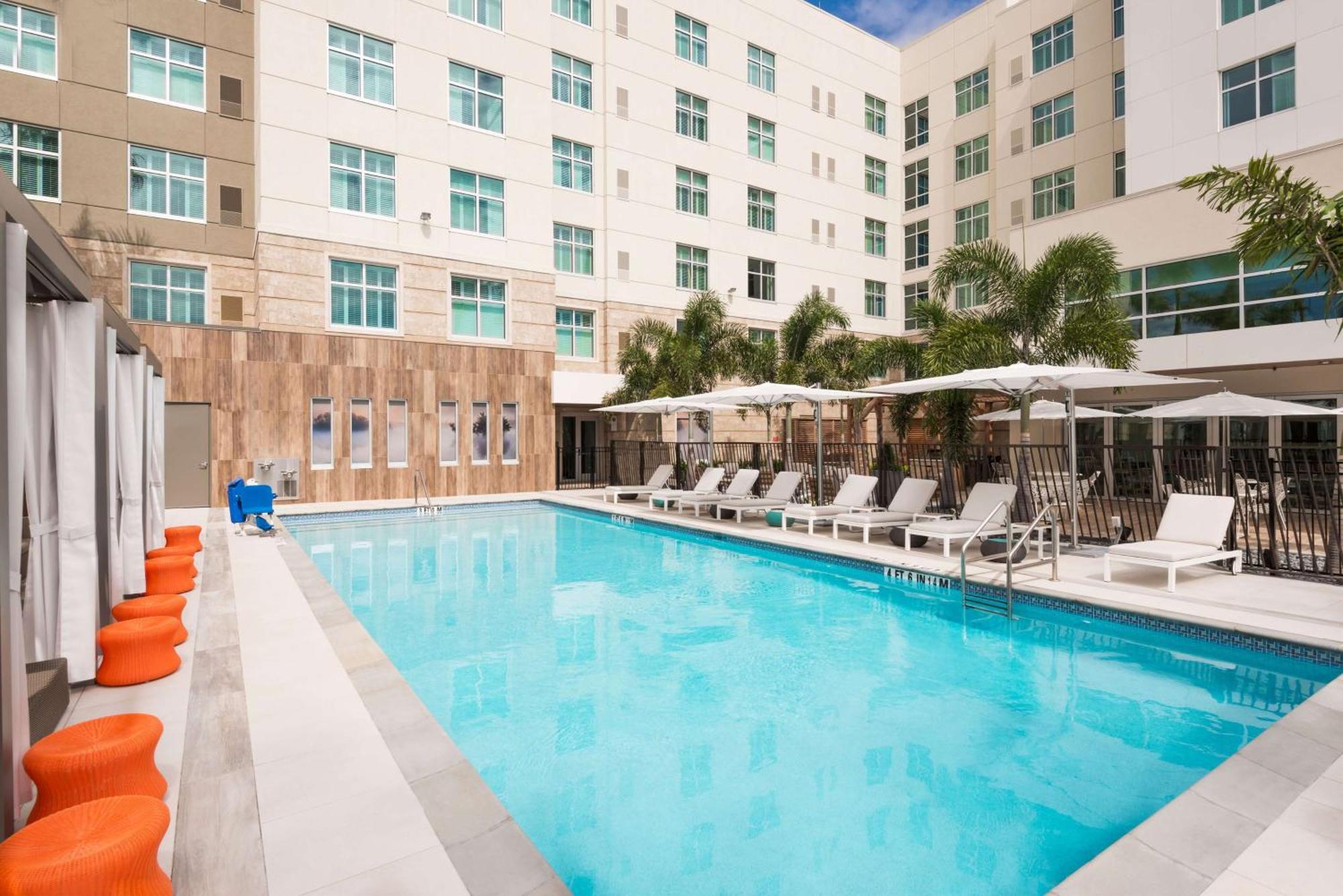 Homewood Suites By Hilton Sarasota-Lakewood Ranch The Meadows Exterior foto